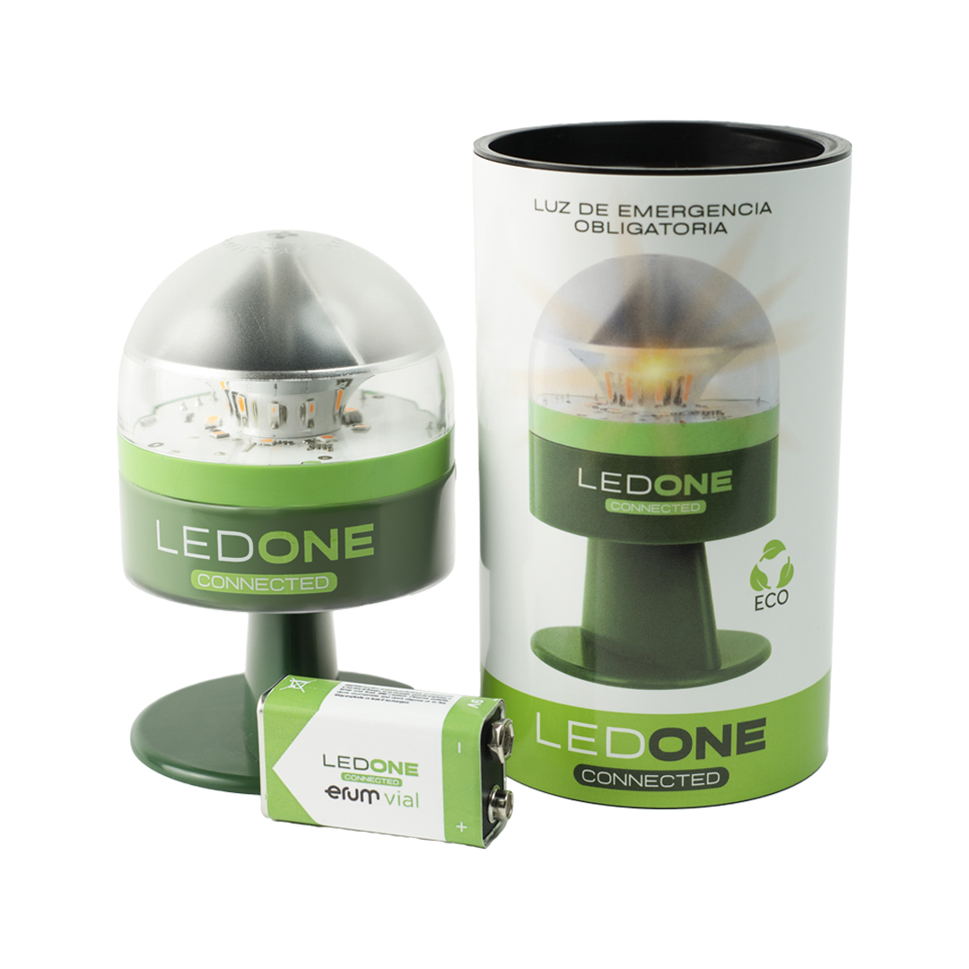 Vodafone Empresas inicia la comercialización de Ledone, la baliza conectada para automóviles