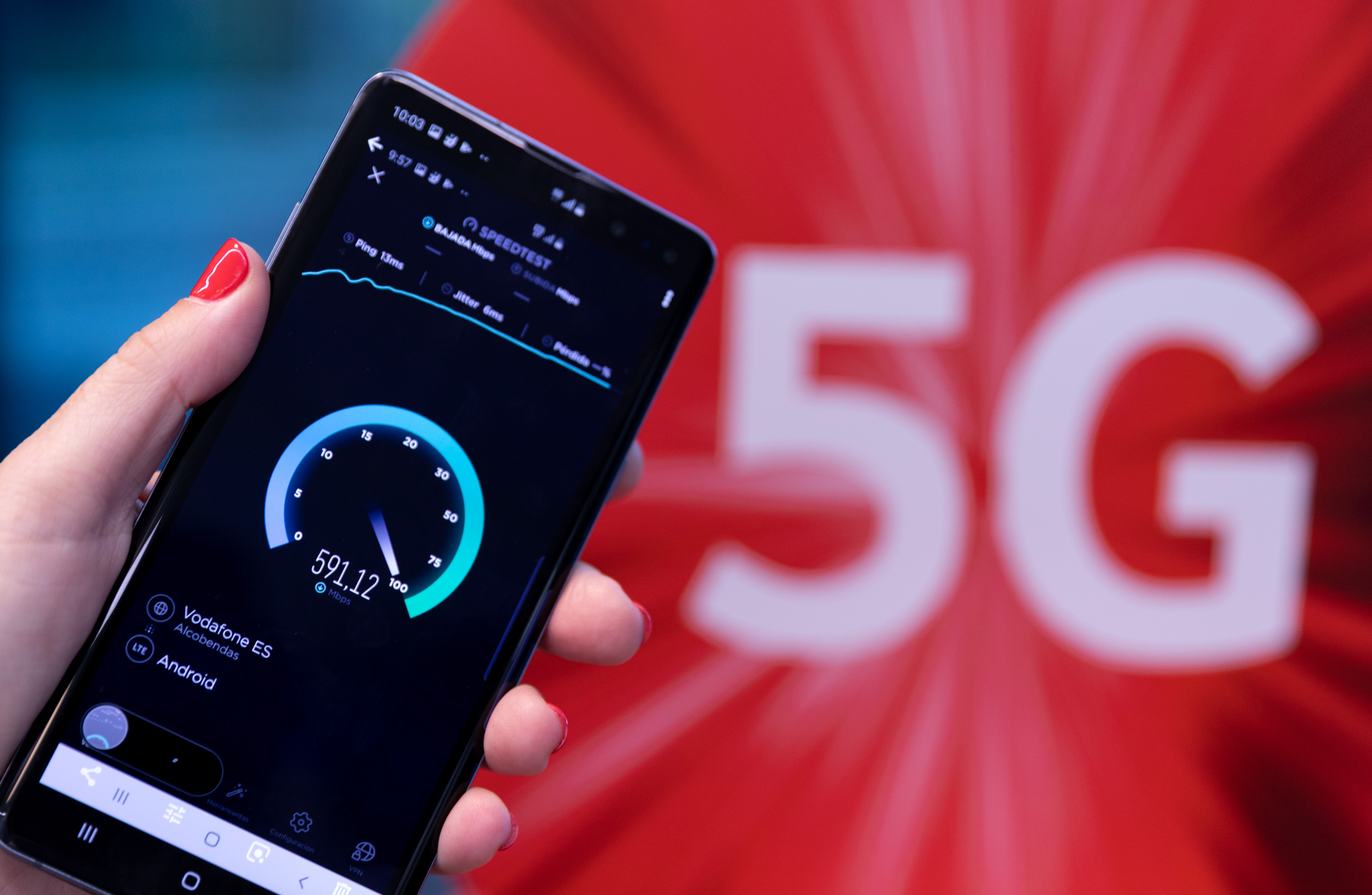 Vodafone refuerza un 45% su red 4G y 5G en Sevilla para ofrecer el mejor servicio durante la Feria de Abril