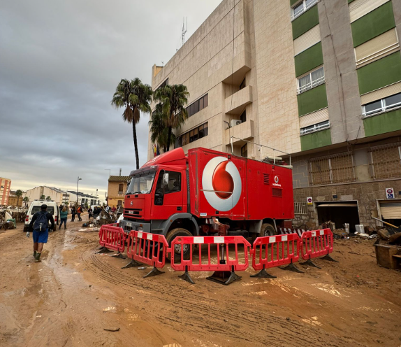 <strong>Vodafone restablece el 81% de las líneas fijas y móviles en las zonas afectadas por la DANA</strong>