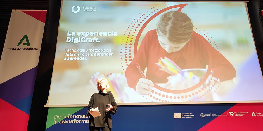 La Fundación Vodafone pone en valor su programa DigiCraft en el II Congreso Internacional de Innovación Educativa en Andalucía