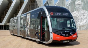 Vodafone conecta con 5G el primer autobús de línea inteligente y conectado de Europa