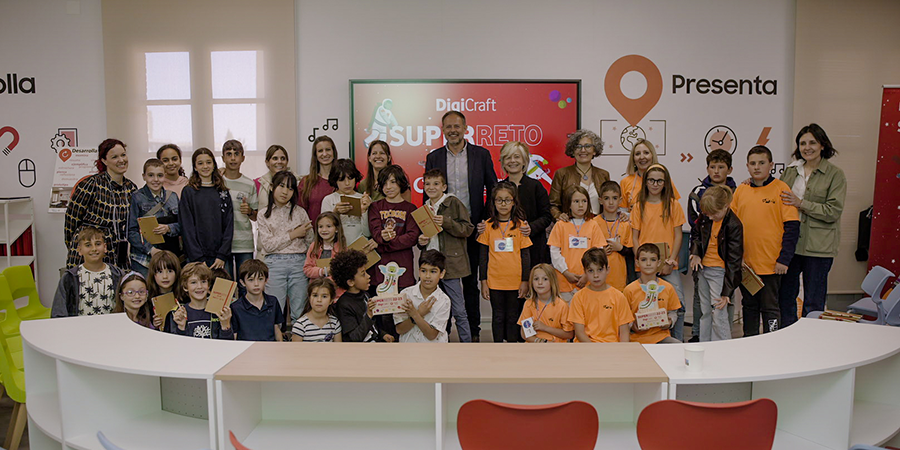 El CEIP Gloria Arenillas y el CEIP Miguel Servet, ganadores del ‘SuperReto DigiCraft’ de Aragón