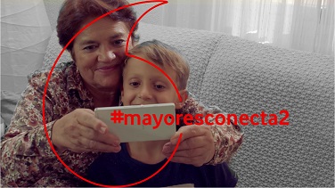 Fundación Vodafone España forma a personas mayores de municipios de Sevilla en el uso de las nuevas tecnologías