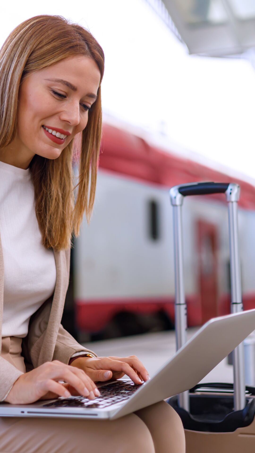 Vodafone inicia el despliegue de fibra a 10GBPS simétricos en 11 ciudades para empresas<br/><br/>
