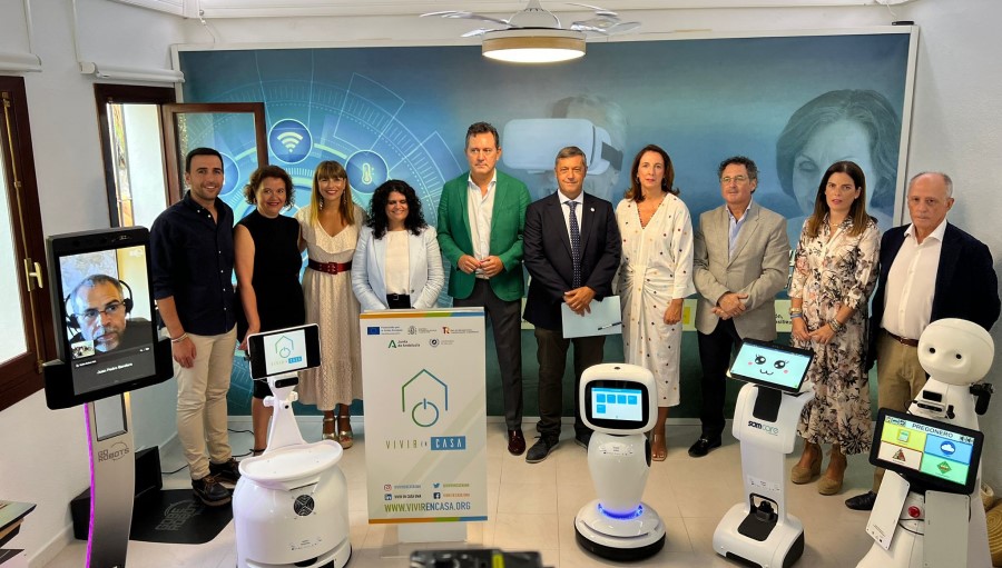 Vodafone presenta sus innovadoras soluciones de teleasistencia en el Social Living-Lab de Málaga