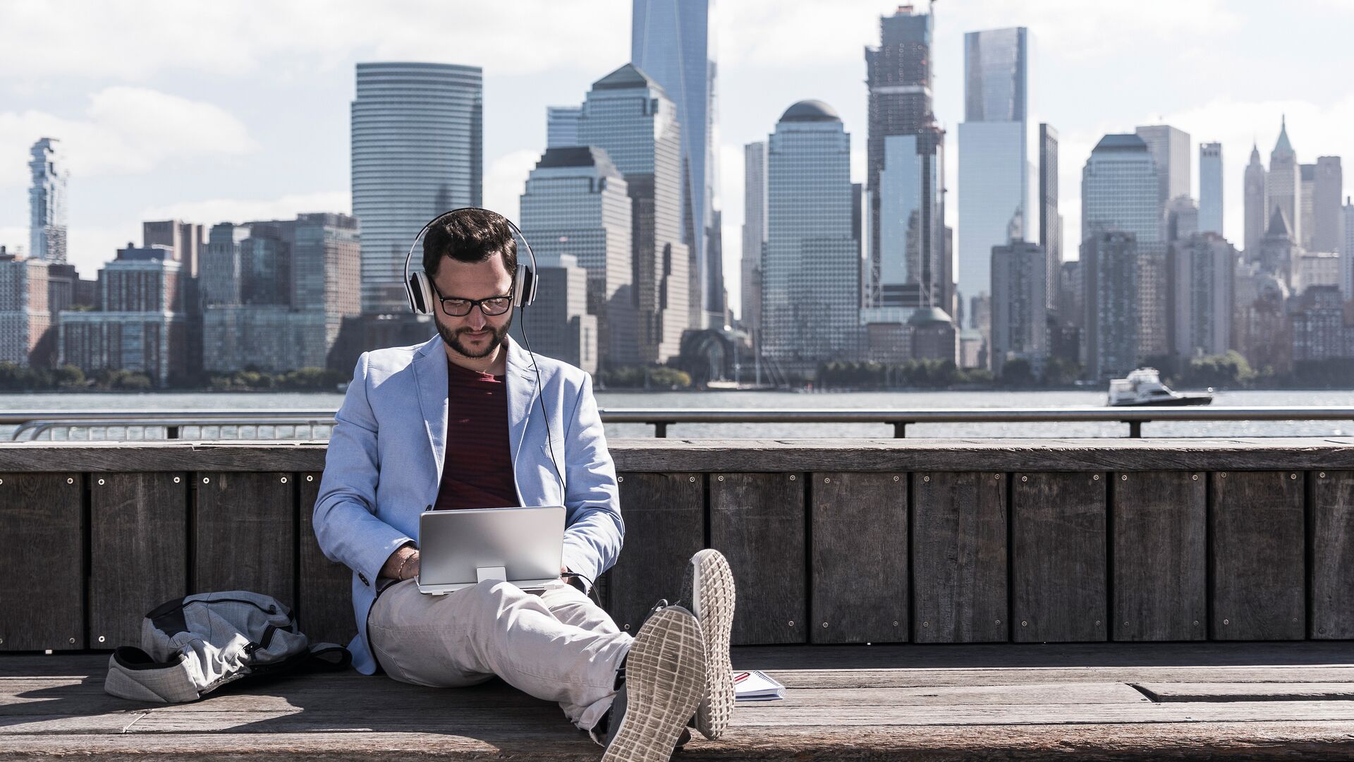 <strong>Vodafone mejora sus planes de roaming para clientes y lanza un servicio de eSIM en roaming para todos</strong><br/>